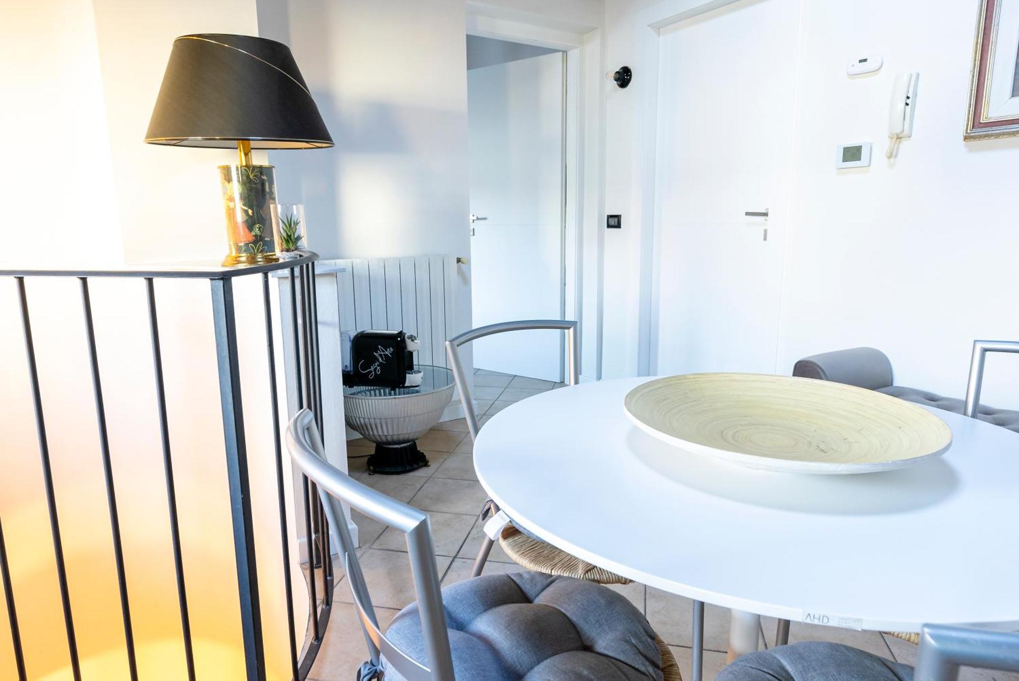 I Bimbi Apartments Livorno Bagian luar foto