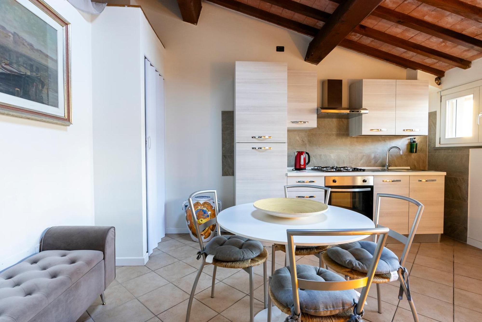 I Bimbi Apartments Livorno Bagian luar foto