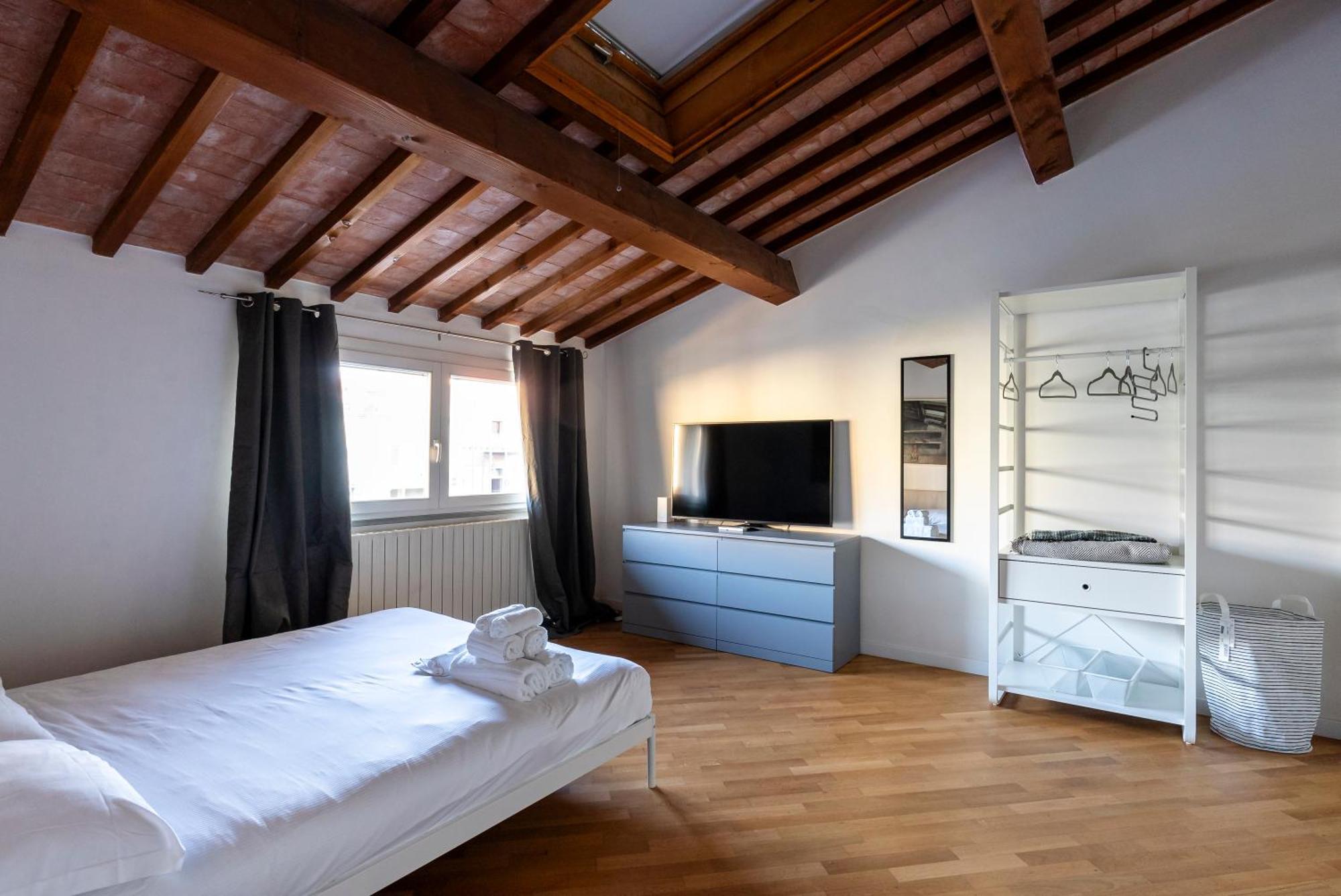 I Bimbi Apartments Livorno Bagian luar foto